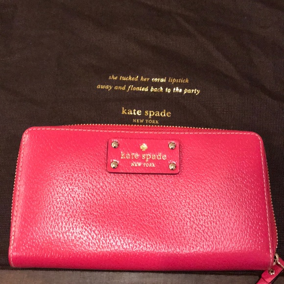 kate spade Handbags - NWT Kate Spade pink leather wallet